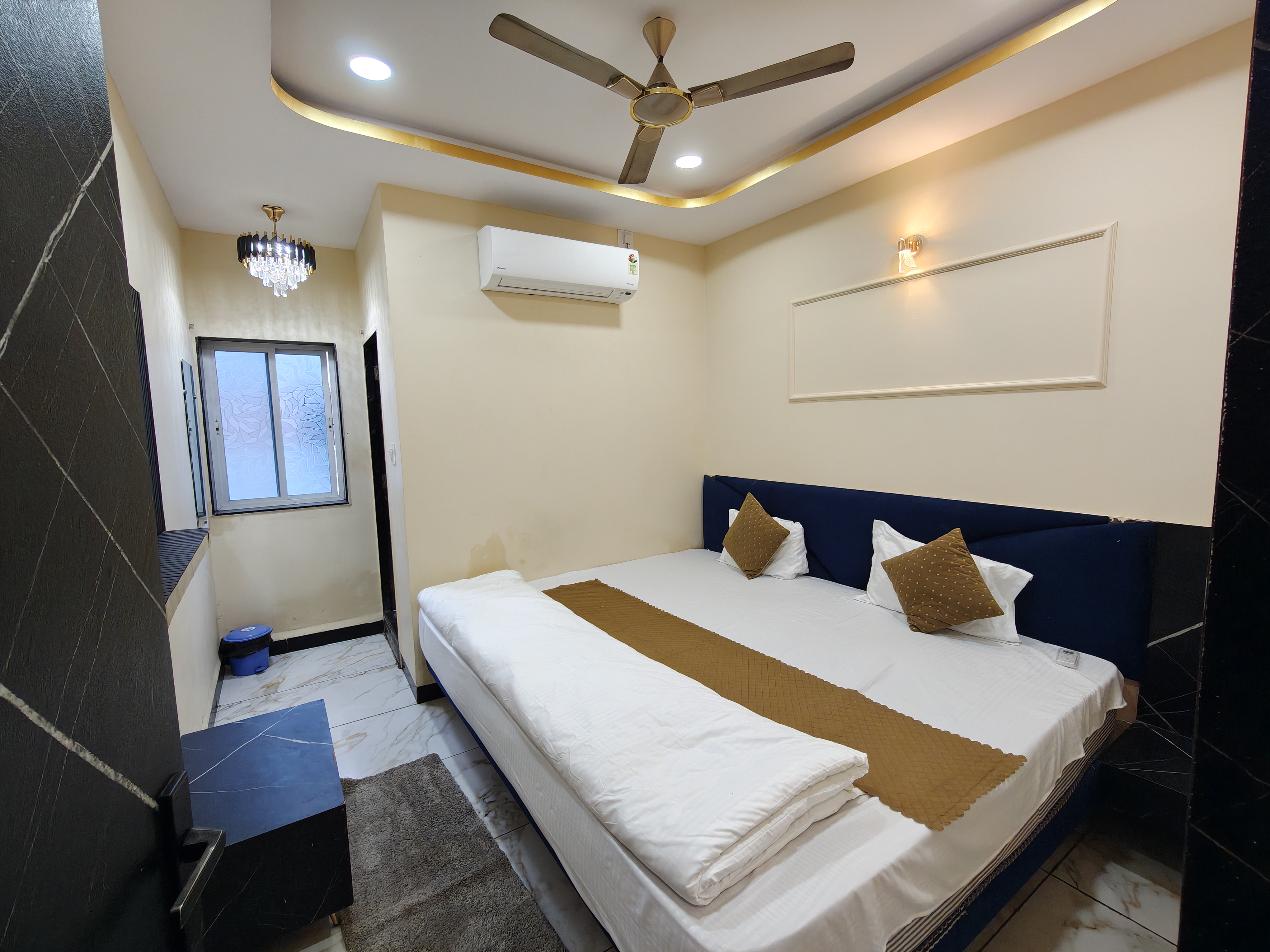 Spacious hotel room